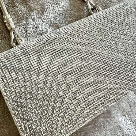 Small Silver Rhinestone Purse - Picture 5 of 7